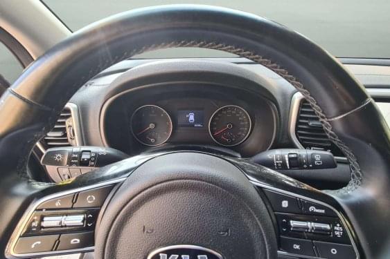 KIA SPORTAGE 1.6 MHEV 100kw 136cv. 4x2 2021 de segunda mano