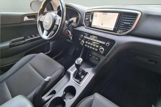 KIA SPORTAGE 1.6 MHEV 100kw 136cv. 4x2 2021 de segunda mano