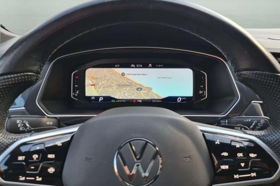 VOLKSWAGEN TIGUAN 2.0 TDI 150cv. DSG R-Line 2022 de segunda mano