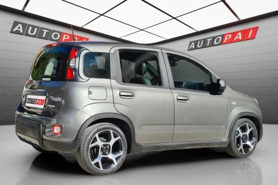 FIAT PANDA 1.0 HYBRID 70cv. SPORT. 2022 de segunda mano