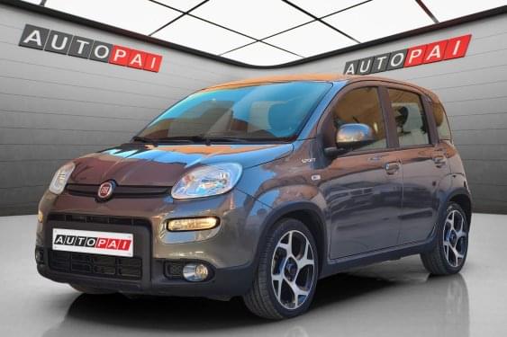 FIAT PANDA 1.0 HYBRID 70cv. SPORT. 2022 de segunda mano