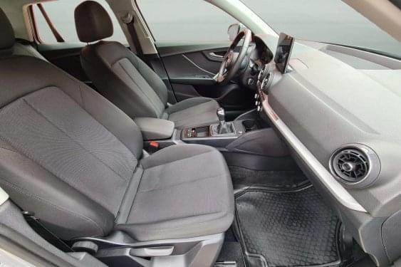 AUDI Q2 30 TFSI 116cv. ADVANCED 2024 de segunda mano