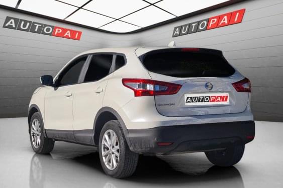 NISSAN QASHQAI 1.2 XTRONIC AUTO 2017 de segunda mano