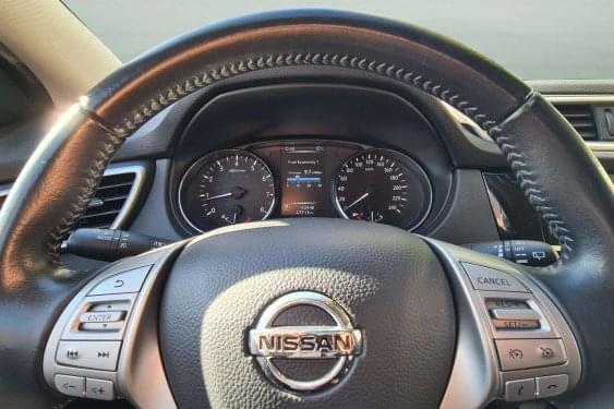 NISSAN QASHQAI 1.2 XTRONIC AUTO 2017 de segunda mano