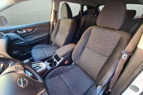 NISSAN QASHQAI 1.2 XTRONIC AUTO 2017 de segunda mano