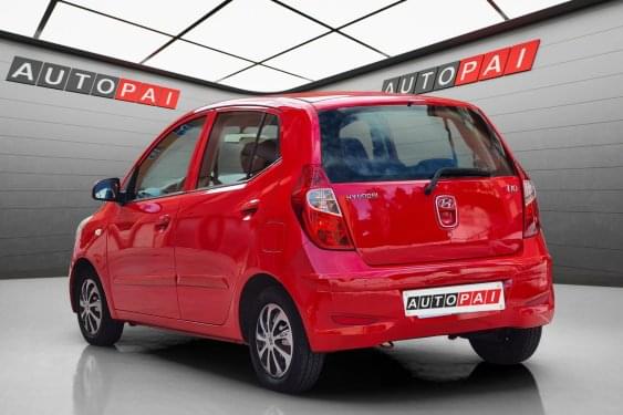 HYUNDAI I10 1.1i 69cv. CLASSIC 2012 de segunda mano