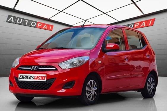 HYUNDAI I10 1.1i 69cv. CLASSIC 2012 de segunda mano