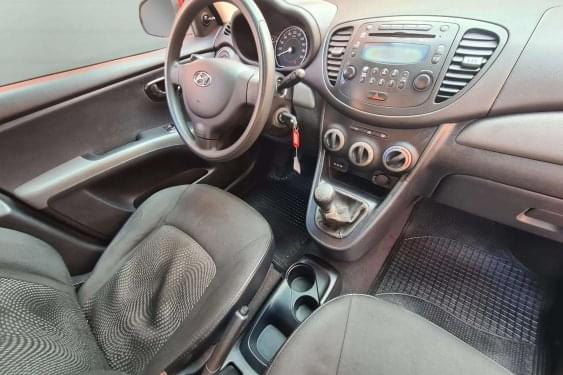 HYUNDAI I10 1.1i 69cv. CLASSIC 2012 de segunda mano