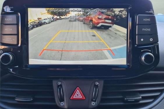 HYUNDAI I30 1.6 crdi 95cv. KLASS 5 puertas 2021 de segunda mano