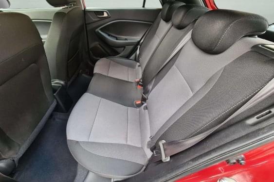 HYUNDAI I20 ACTIVA 1.4 CRDI 90cv. KLASS 2017 de segunda mano