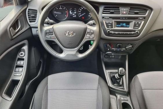 HYUNDAI I20 ACTIVA 1.4 CRDI 90cv. KLASS 2017 de segunda mano