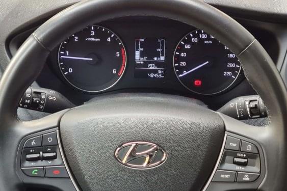 HYUNDAI I20 ACTIVA 1.4 CRDI 90cv. KLASS 2017 de segunda mano