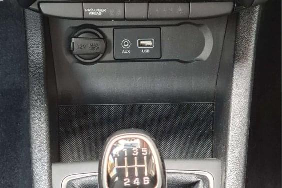 HYUNDAI I20 ACTIVA 1.4 CRDI 90cv. KLASS 2017 de segunda mano