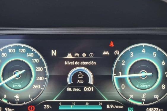 HYUNDAI KONA 1.0 TGDI 120cv. 48V KLASS HÍBRIDO 2022 de segunda mano