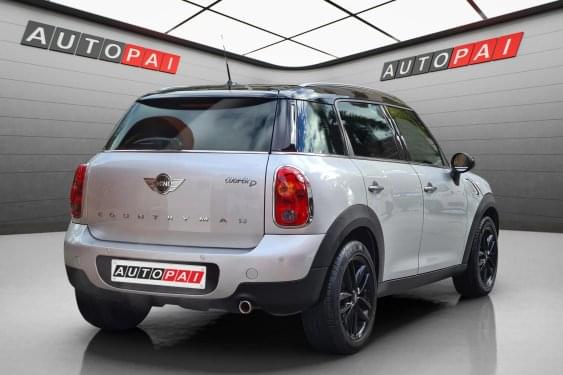 MINI COUNTRYMAN COOPER D 2.0 DPF 112cv. AUTOMÁTICO 2016 de segunda mano