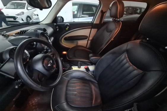 MINI COUNTRYMAN COOPER D 2.0 DPF 112cv. AUTOMÁTICO 2016 de segunda mano