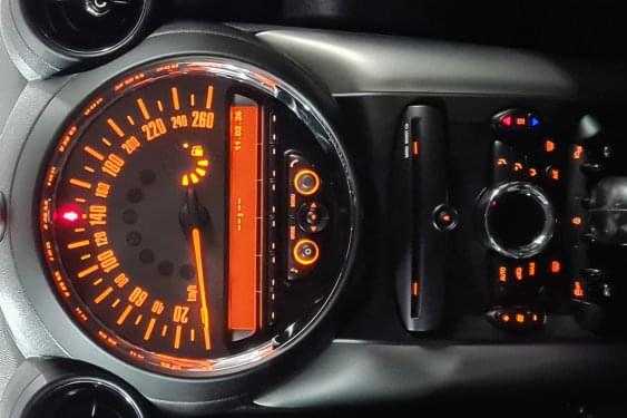 MINI COUNTRYMAN COOPER D 2.0 DPF 112cv. AUTOMÁTICO 2016 de segunda mano