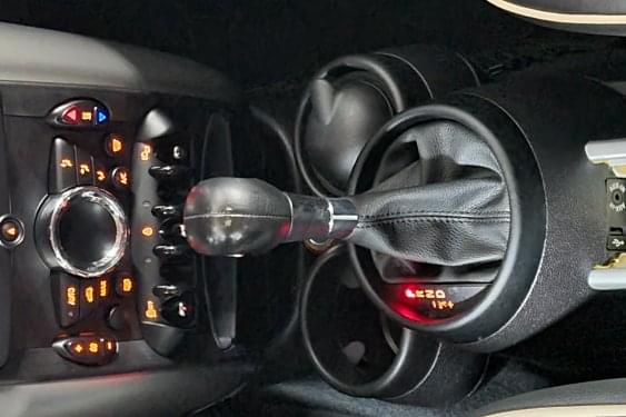 MINI COUNTRYMAN COOPER D 2.0 DPF 112cv. AUTOMÁTICO 2016 de segunda mano