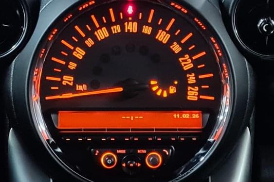 MINI COUNTRYMAN COOPER D 2.0 DPF 112cv. AUTOMÁTICO 2016 de segunda mano