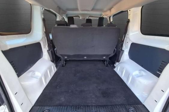 PEUGEOT TRAVELLER EXPERT 1.5 BlueHDI 100cv. 6v. COMPACT. 2019 de segunda mano