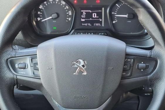 PEUGEOT TRAVELLER EXPERT 1.5 BlueHDI 100cv. 6v. COMPACT. 2019 de segunda mano