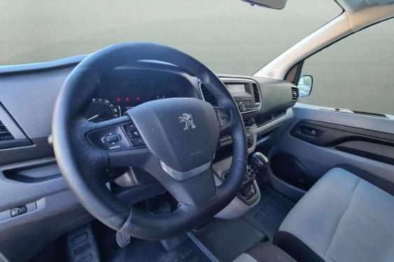 PEUGEOT TRAVELLER EXPERT 1.5 BlueHDI 100cv. 6v. COMPACT. 2019 de segunda mano