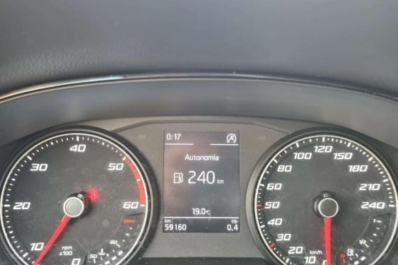 SEAT ARONA 1.6 TDI 95cv. REFERENCE 2020 de segunda mano