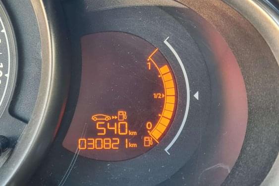 CITROEN C3 1.2i 82cv. COLLECTION 2014 de segunda mano