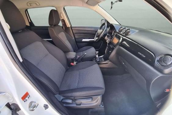 SUZUKI VITARA 4X4 1.6d ALL GRIP 120cv. 4WD 2017 de segunda mano