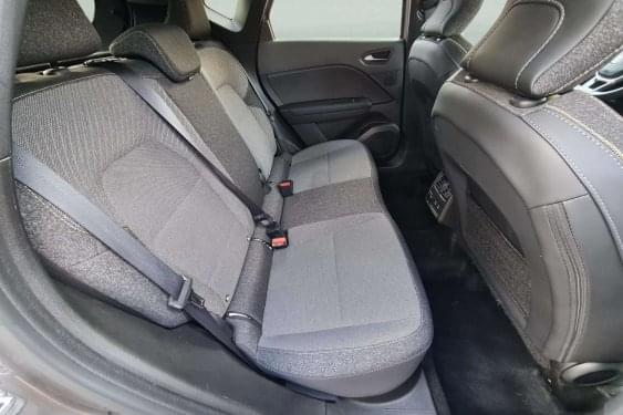 RENAULT CAPTUR CAPTUR Techno E-Tech 145cv. Full hybrid 2025 de segunda mano