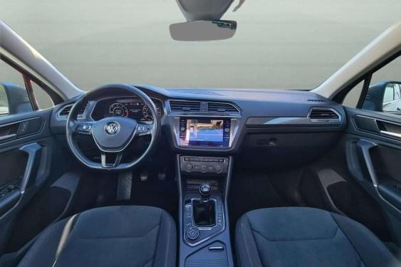 VOLKSWAGEN TIGUAN 2.0TDI 150cv. SPORT 4MOTION 2018 de segunda mano