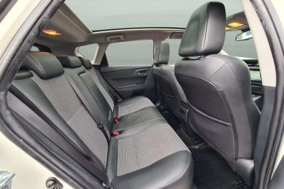 TOYOTA AURIS 1.8 VVTI HSD 16v CVT híbrido 2016 de segunda mano