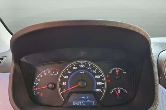 HYUNDAI I10 1.0i 65cv. KLASS 2016 de segunda mano