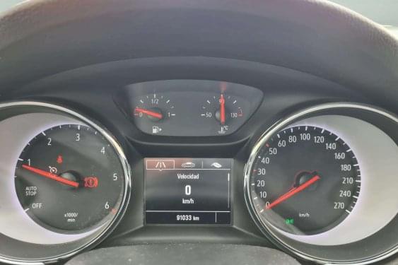 OPEL ASTRA 1.5 D 122cv. ULTIMATE 5 puertas 2021 de segunda mano