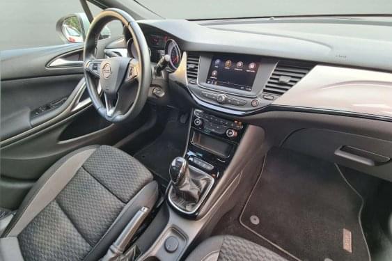 OPEL ASTRA 1.5 D 122cv. ULTIMATE 5 puertas 2021 de segunda mano