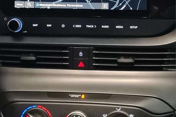 HYUNDAI BAYON 1.0 TCI / GDI 48V MHV TURBO 2024 de segunda mano