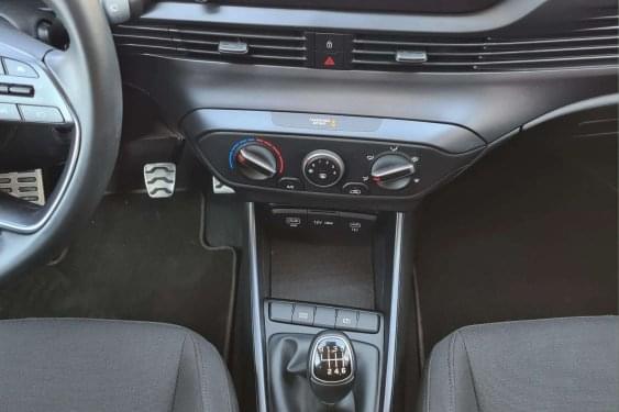 HYUNDAI BAYON 1.0 TCI / GDI 48V MHV TURBO 2024 de segunda mano