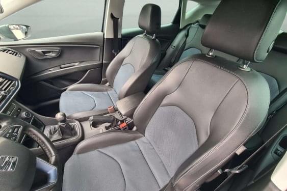 SEAT LEÓN 1.4TSI 125cv. STYLE CONNECT 2016 de segunda mano