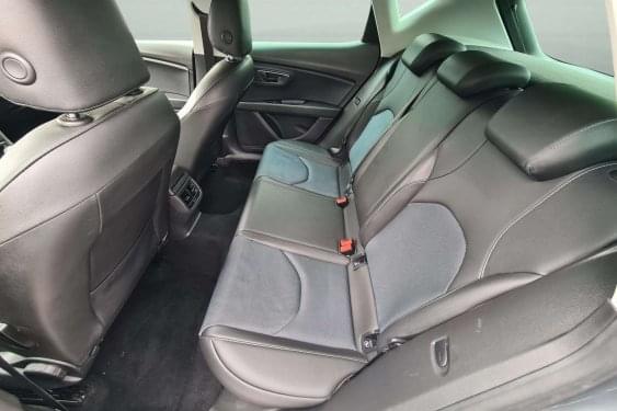 SEAT LEÓN 1.4TSI 125cv. STYLE CONNECT 2016 de segunda mano