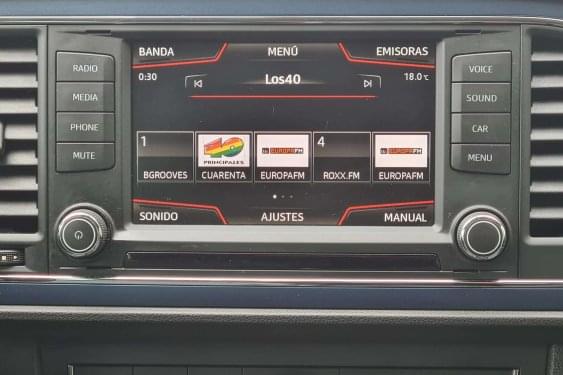 SEAT LEÓN 1.4TSI 125cv. STYLE CONNECT 2016 de segunda mano