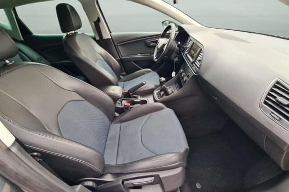 SEAT LEÓN 1.4TSI 125cv. STYLE CONNECT 2016 de segunda mano