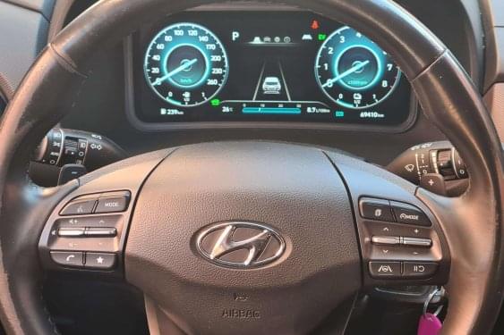 HYUNDAI KONA 1.6 GDI HEV 140cv. DCT KLASS autom. 2021 de segunda mano