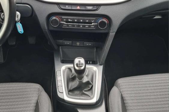 KIA XCEED 1.0 TGDI 120cv. DRIVE 2021 de segunda mano