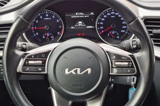 KIA XCEED 1.0 TGDI 120cv. DRIVE 2021 de segunda mano