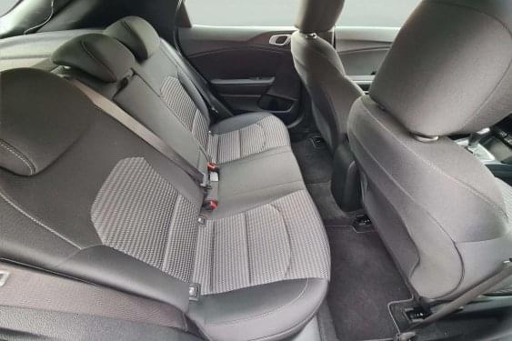 KIA XCEED 1.0 TGDI 120cv. DRIVE 2021 de segunda mano