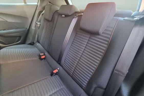 PEUGEOT 2008 1.2i 100cv. ACTIVE PACK NAVI 2022 de segunda mano