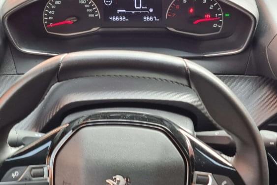 PEUGEOT 208 1.5 BlueHDI 100cv. ACTIVE PACK 2022 de segunda mano