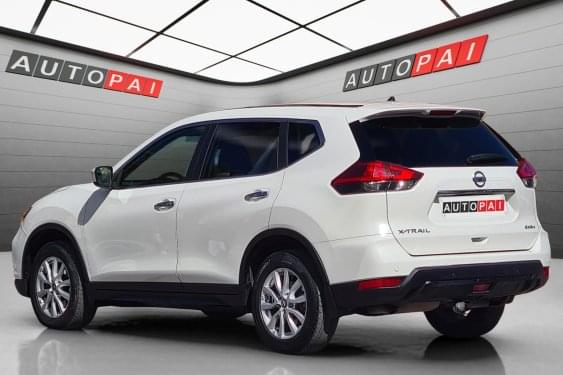 NISSAN X-TRAIL 1.7dci 150cv. 4x4i ACENTA 5 plazas 2020 de segunda mano
