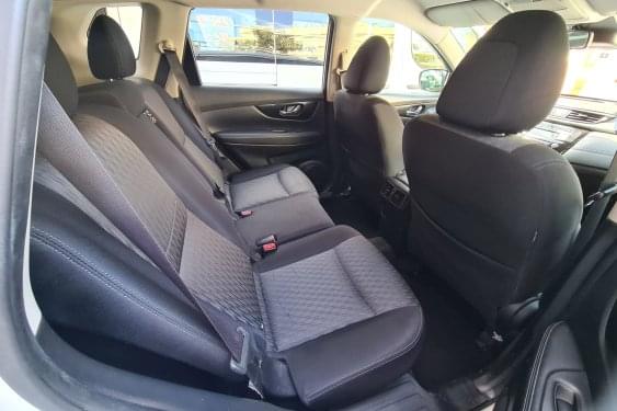 NISSAN X-TRAIL 1.7dci 150cv. 4x4i ACENTA 5 plazas 2020 de segunda mano
