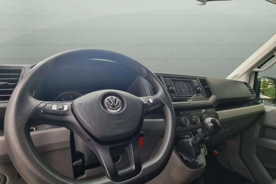 VOLKSWAGEN CRAFTER CHASIS 35 CABINA SIMPLE L4 BATALLA LARGA 2021 de segunda mano